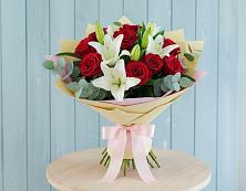 Букет цветов из:  Лилии и Розы #REPLACE_PRED# Новотроицке