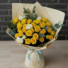 Букет цветов из:  Розы в Новотроицке