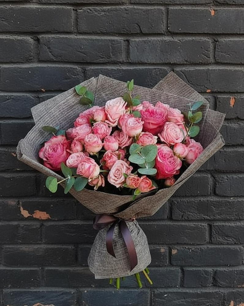 Букет цветов из: Розы в Новотроицке