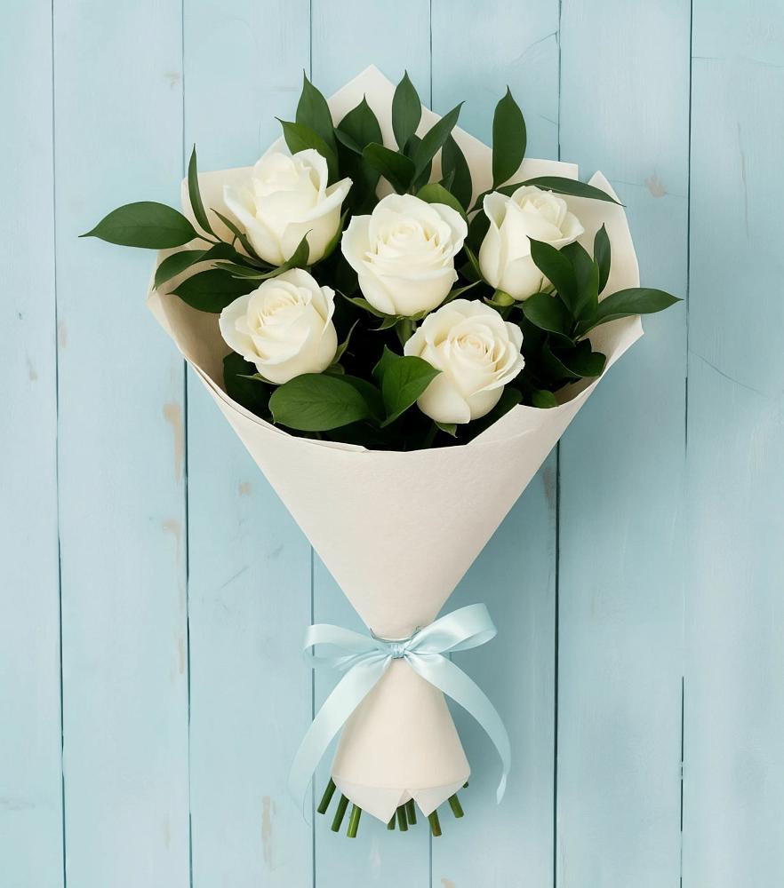 Букет цветов из: Розы в Новотроицке