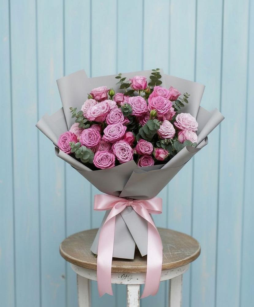 Букет цветов из: Розы в Новотроицке