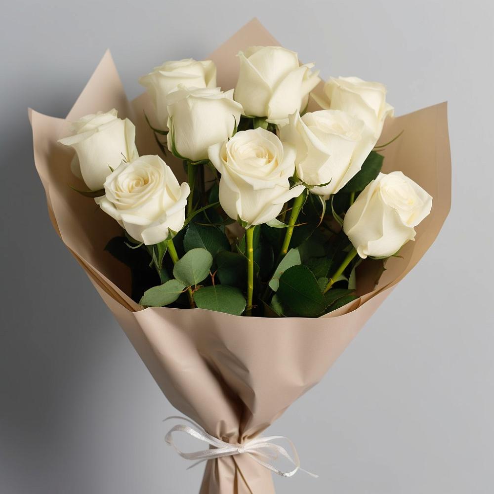 Букет 9 Белых роз Эдлесс Лав в Новотроицке