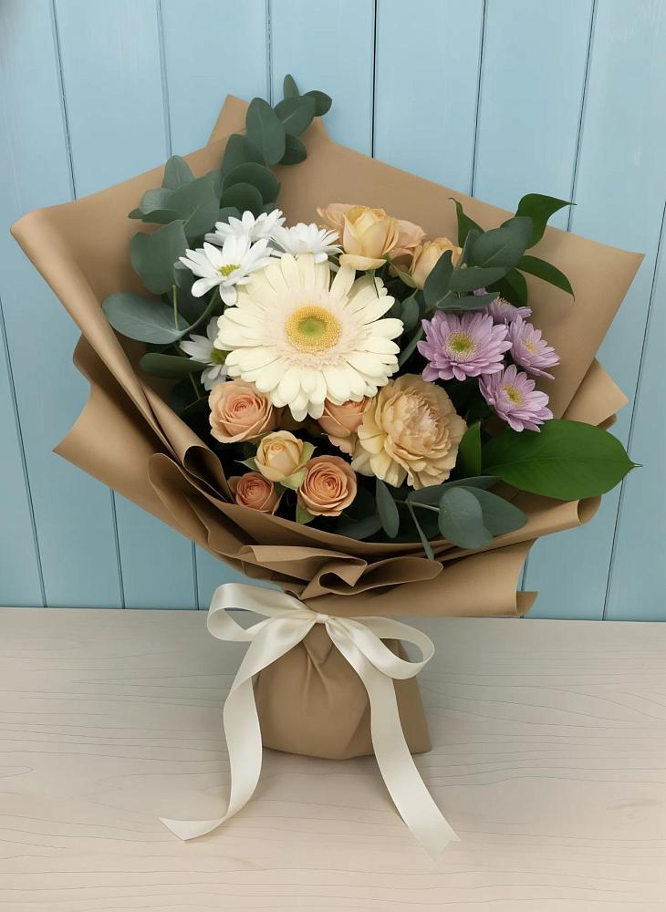 Букет цветов из: Герберы и Хризантемы в Новотроицке
