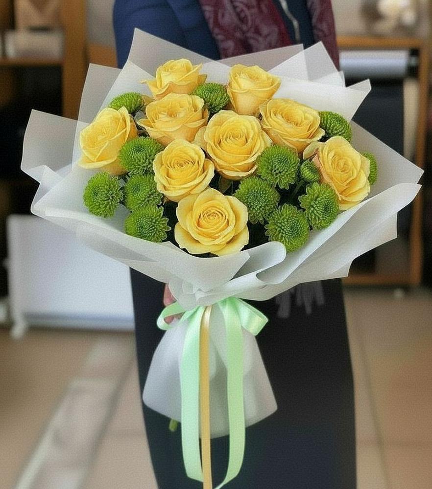 Букет цветов из: Хризантемы и Розы в Новотроицке