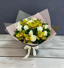 Букет цветов из:  Орхидеи и Розы в Новотроицке