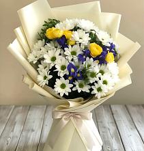 Букет цветов из:  Ирисы, Хризантемы и Розы #REPLACE_PRED# Новотроицке