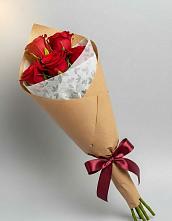 Букет цветов из:  Розы в Новотроицке