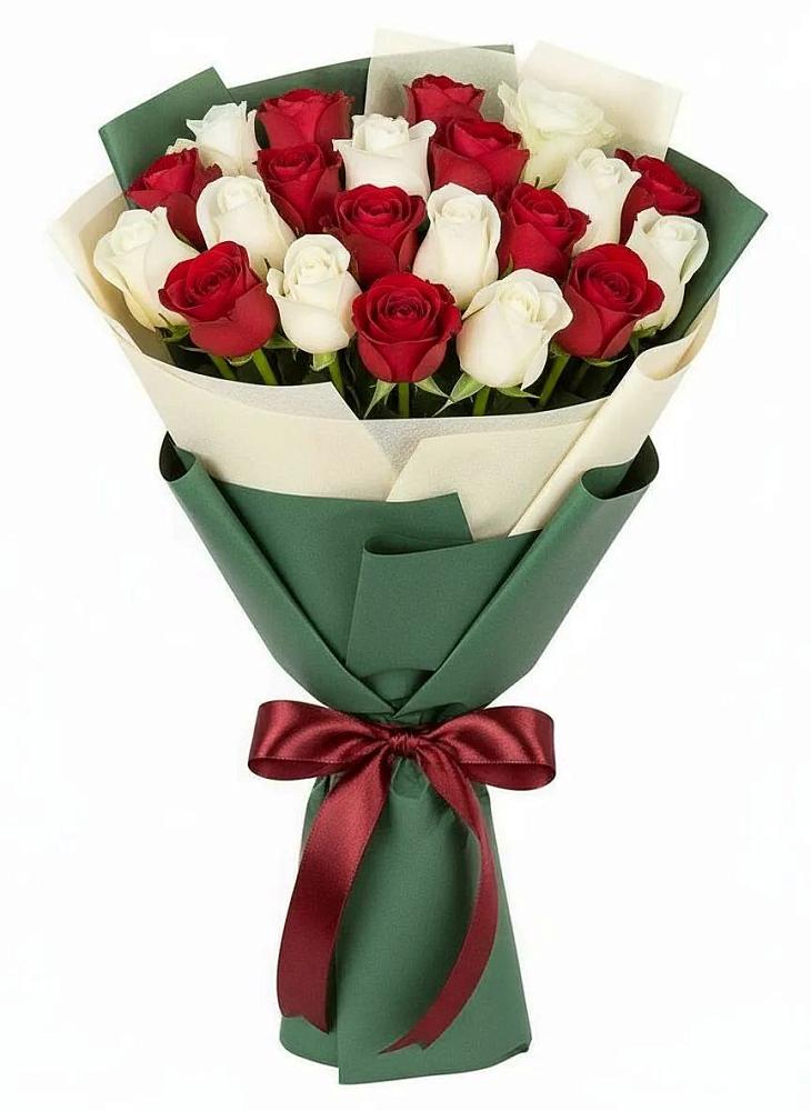 Букет Микс из красных и белых роз в Новотроицке