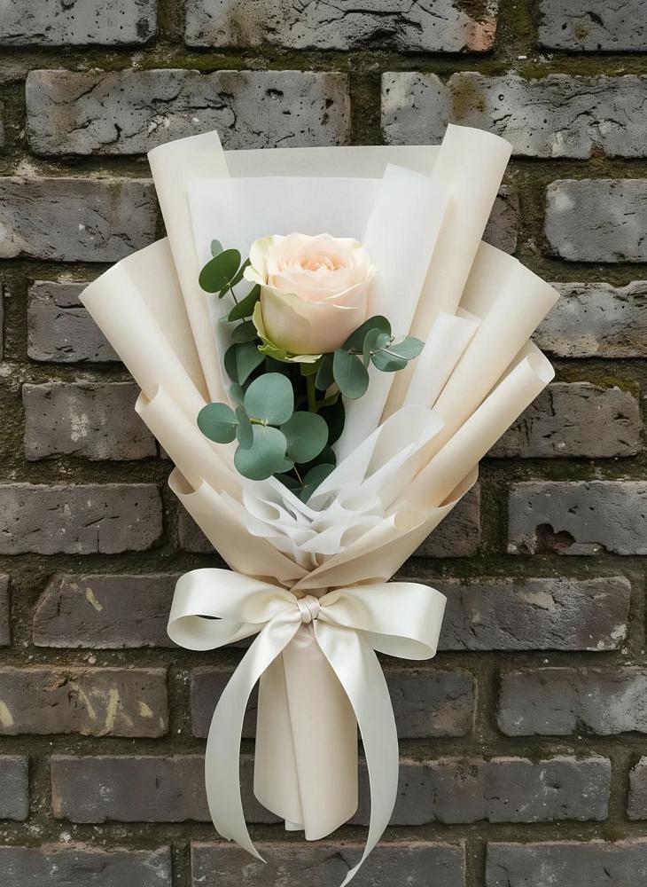 Букет цветов из: Розы в Новотроицке