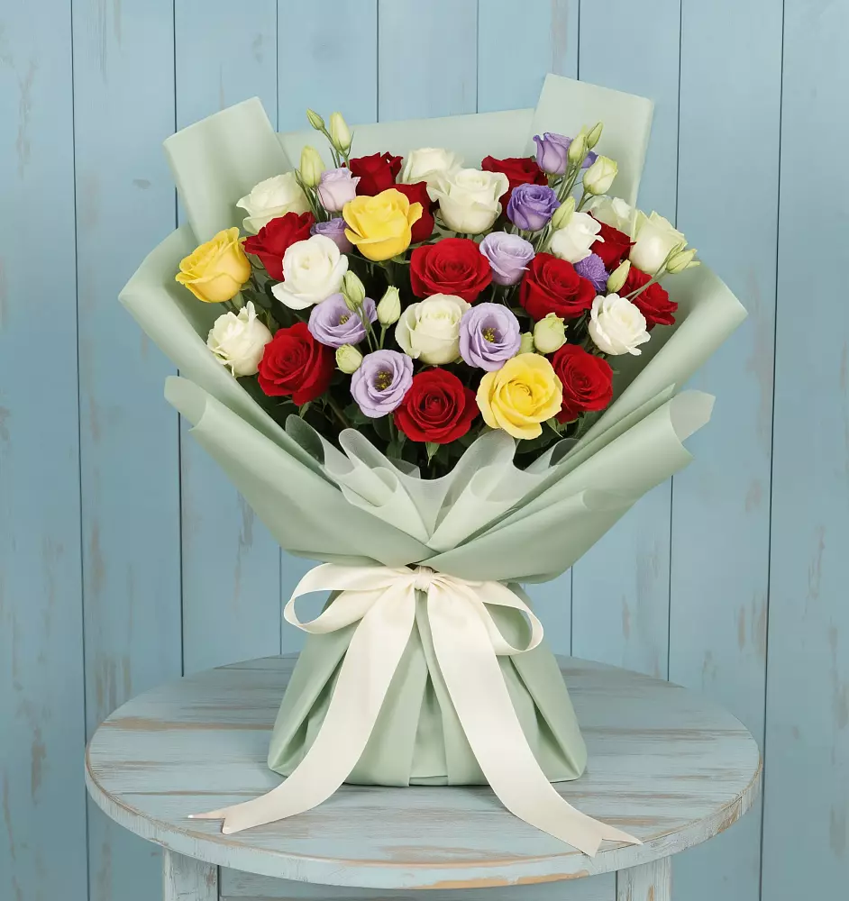 Букет цветов из: Розы в Новотроицке