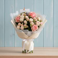 Букет цветов из:  Розы в Новотроицке
