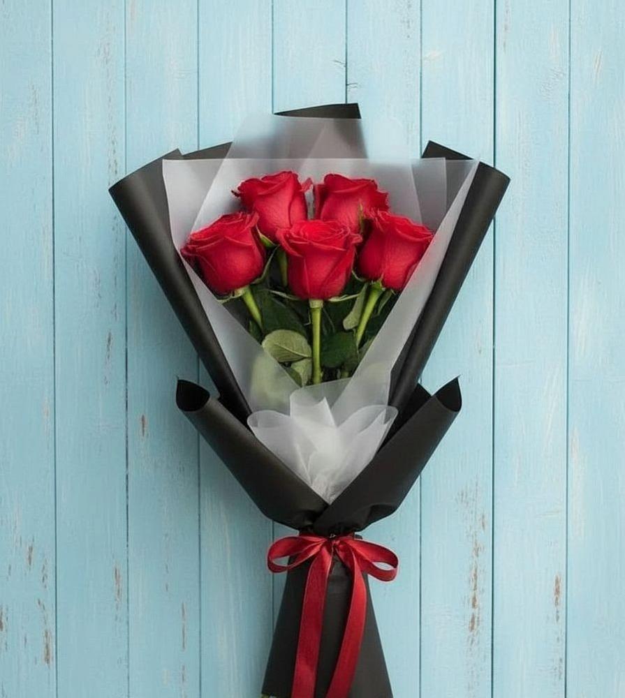 Букет цветов из: Розы в Новотроицке